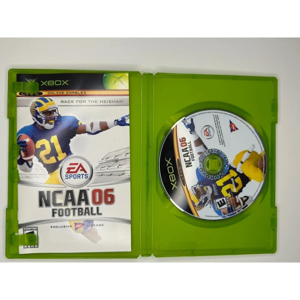 NCAA Football 06 | Xbox Original, 2005 | Complete CIB W/ Manual